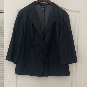 Arianne Black Women's Two-Button Tailored Blazer